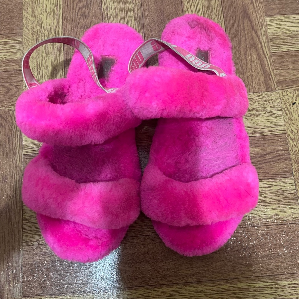 Big Kids Ugg Slippers